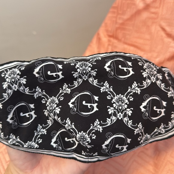 Dolce & Gabbana Neoprene Face Masks *SET OF TWO!!* - Picture 6 of 13